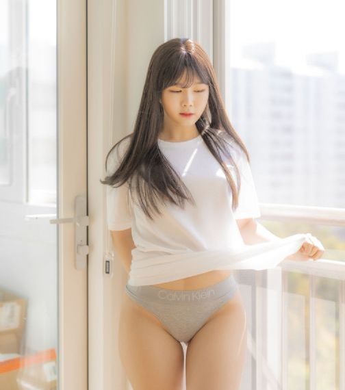 丰满女学生_4K在线播放
