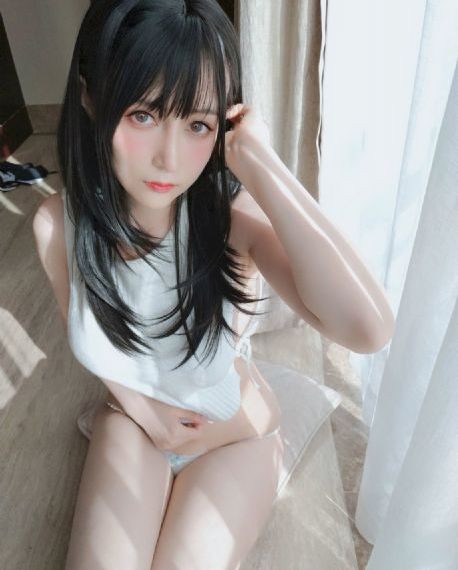樱花在线观看免费版动漫_720影视在线观看
